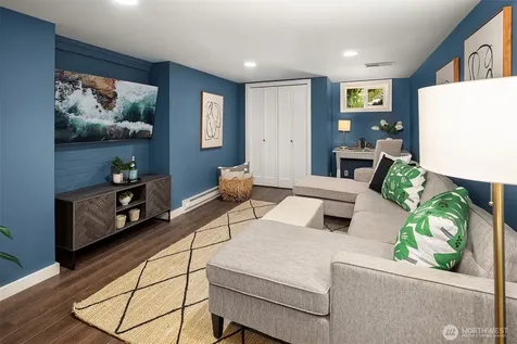 7337 48th Avenue NE Seattle WA 98115