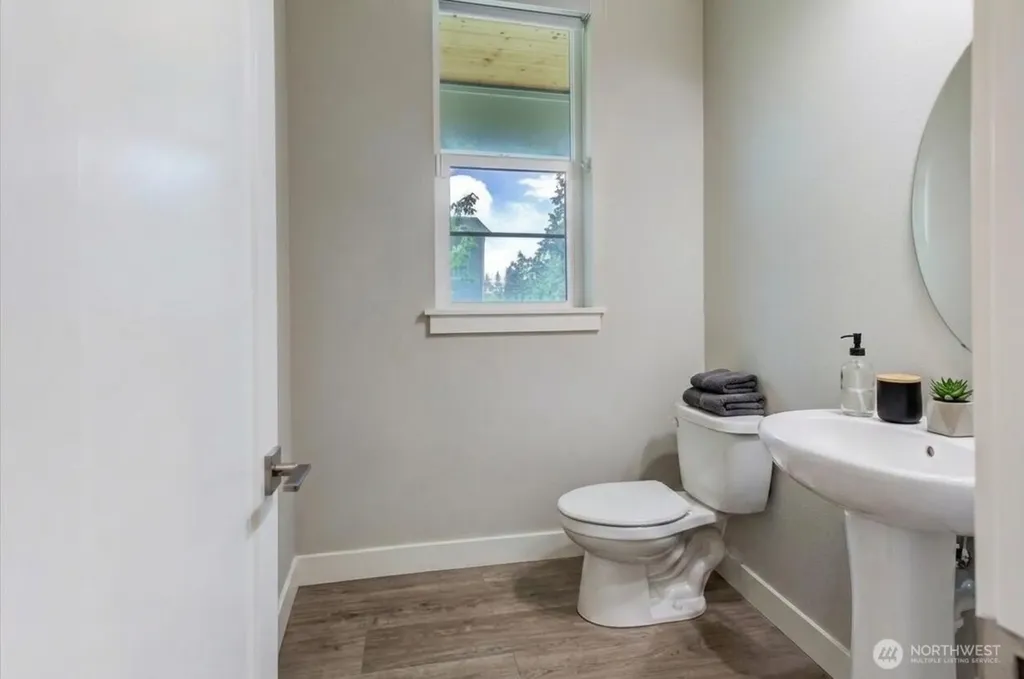 3325 167th Place SE Bothell WA 98012