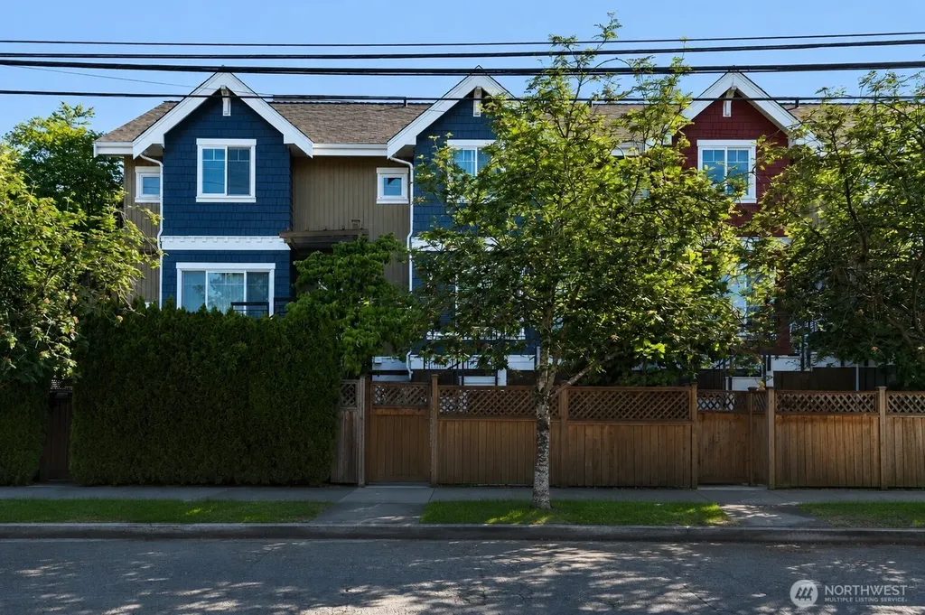 7316 Woodlawn Avenue NE Seattle WA 98115