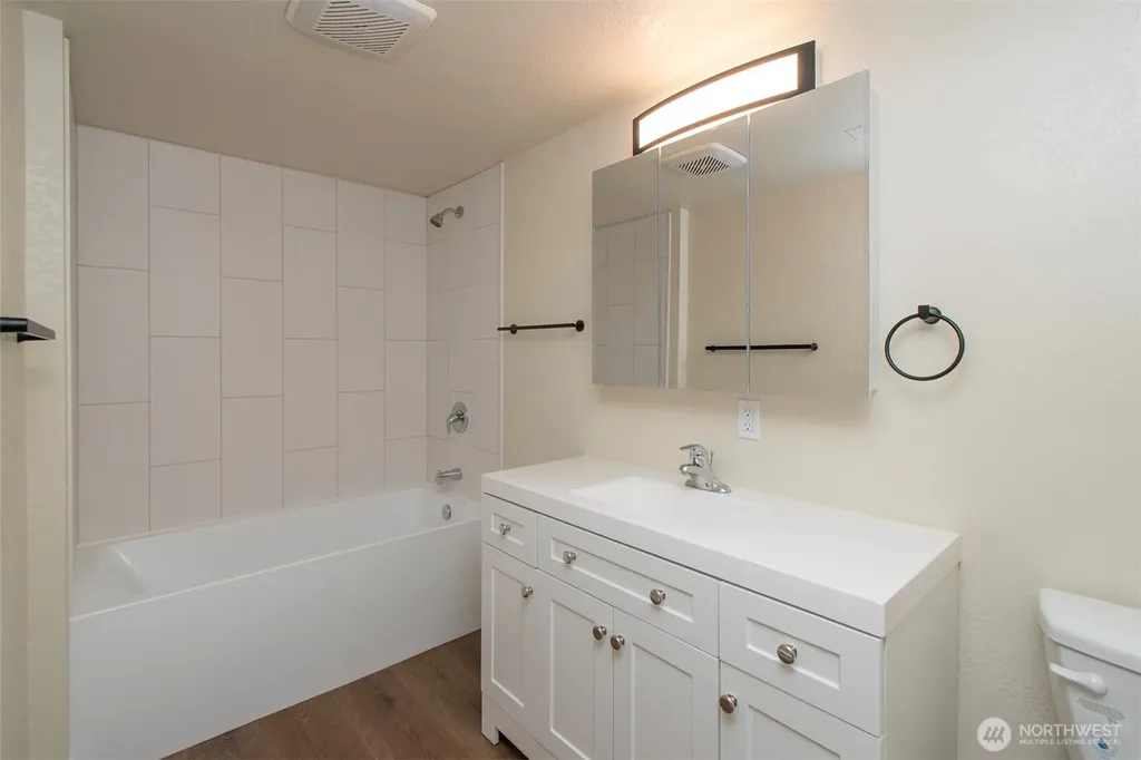 1212 E Craig Avenue Port Angeles WA 98362