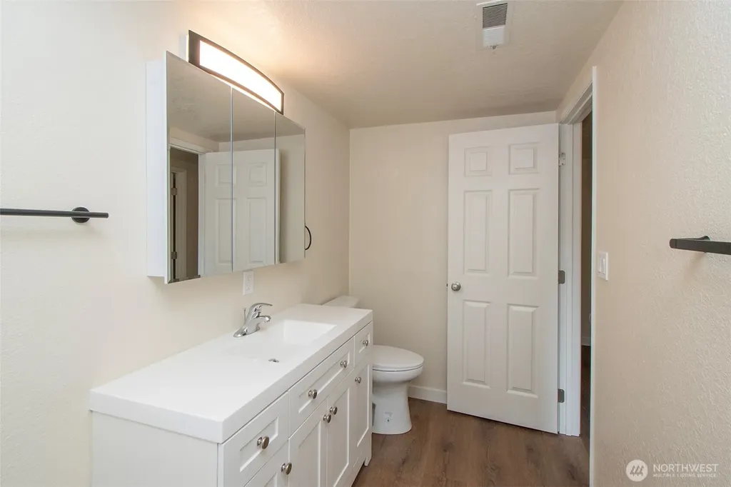 1212 E Craig Avenue Port Angeles WA 98362