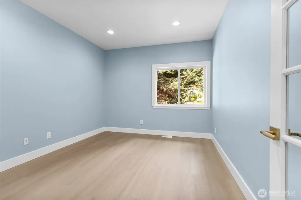 21927 45th Ave SE Bothell WA 98021