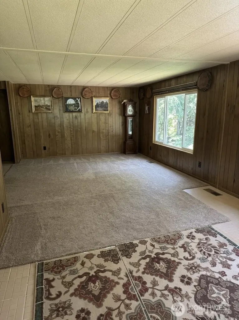 32711 36th Avenue E Eatonville WA 98328