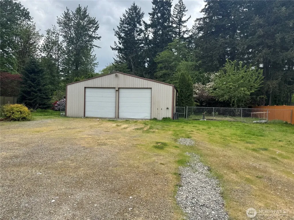 320 181st Avenue E Lake Tapps WA 98391