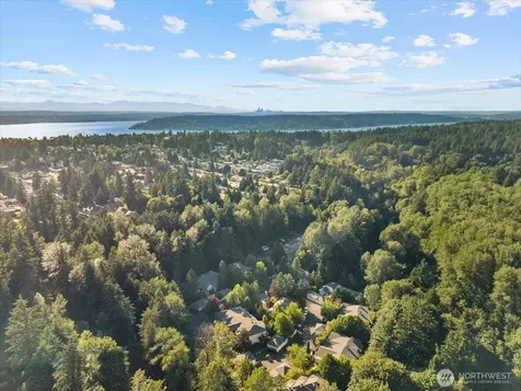 2300 Jefferson Ave NE Renton WA 98056