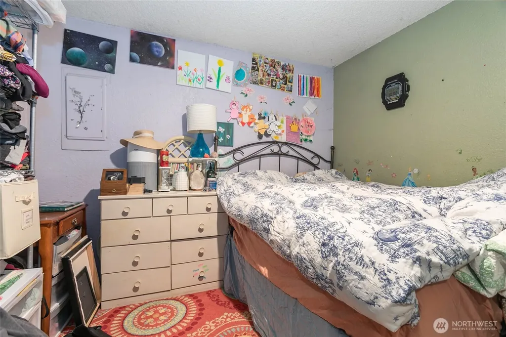 2701 Texas (2701-2709) Street Bellingham WA 98229