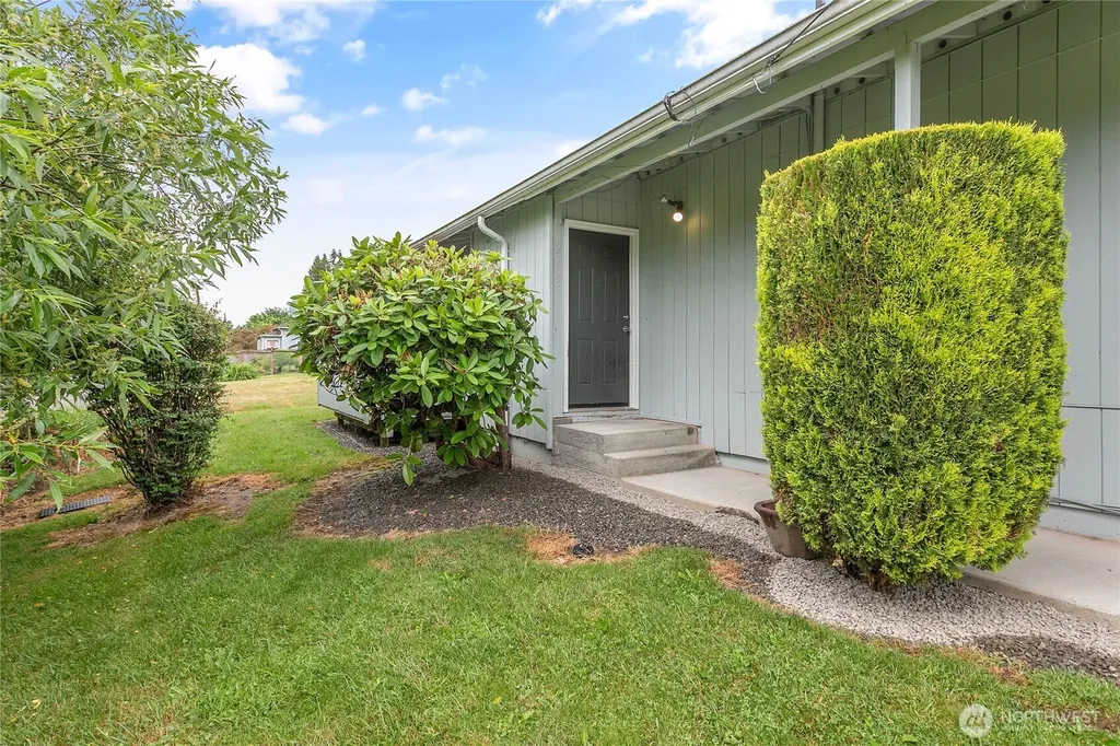 2701 Texas (2701-2709) Street Bellingham WA 98229