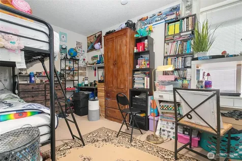 2701 Texas (2701-2709) Street Bellingham WA 98229