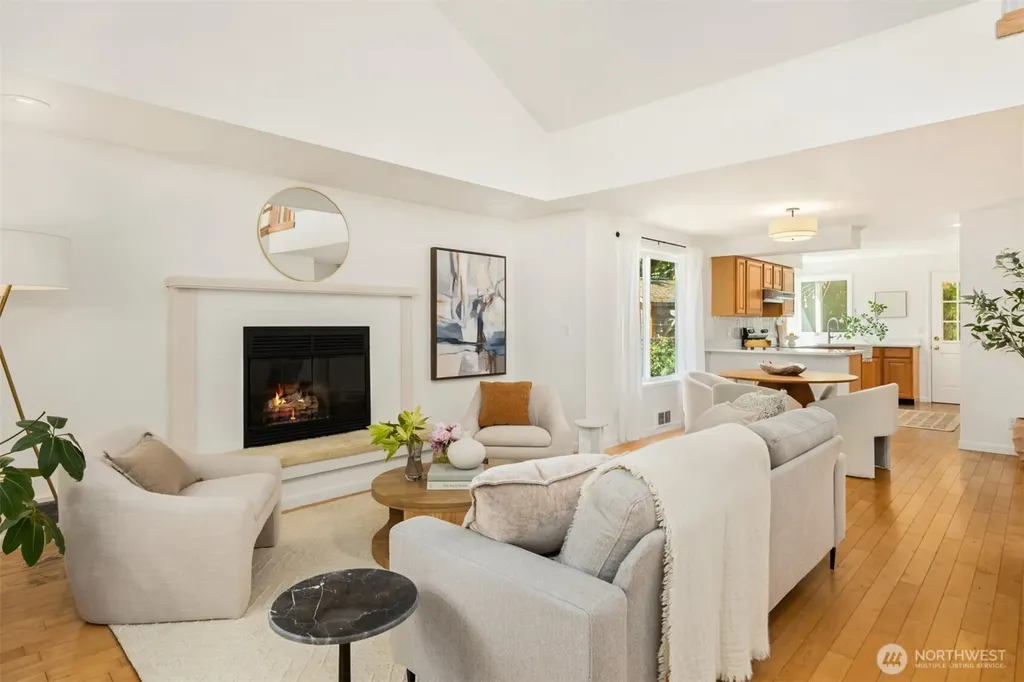 8980 Bay Street NE Bainbridge Island WA 98110