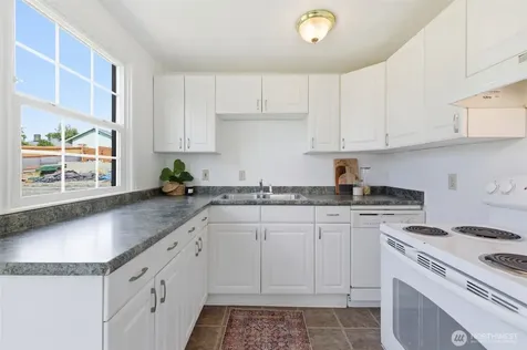 7306 S 115th Street Seattle WA 98178