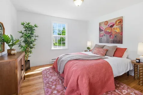 7306 S 115th Street Seattle WA 98178