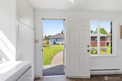 7306 S 115th Street Seattle WA 98178