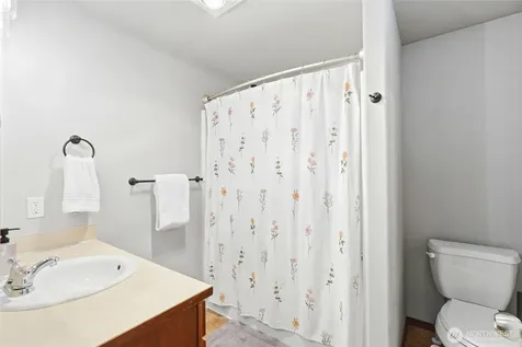14722 50th Avenue NE Marysville WA 98271