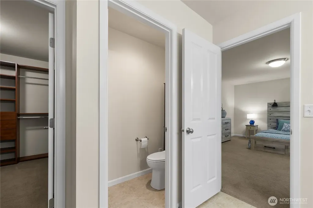 4882 SW Kenmore Court Port Orchard WA 98367
