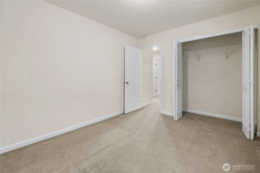 4882 SW Kenmore Court Port Orchard WA 98367