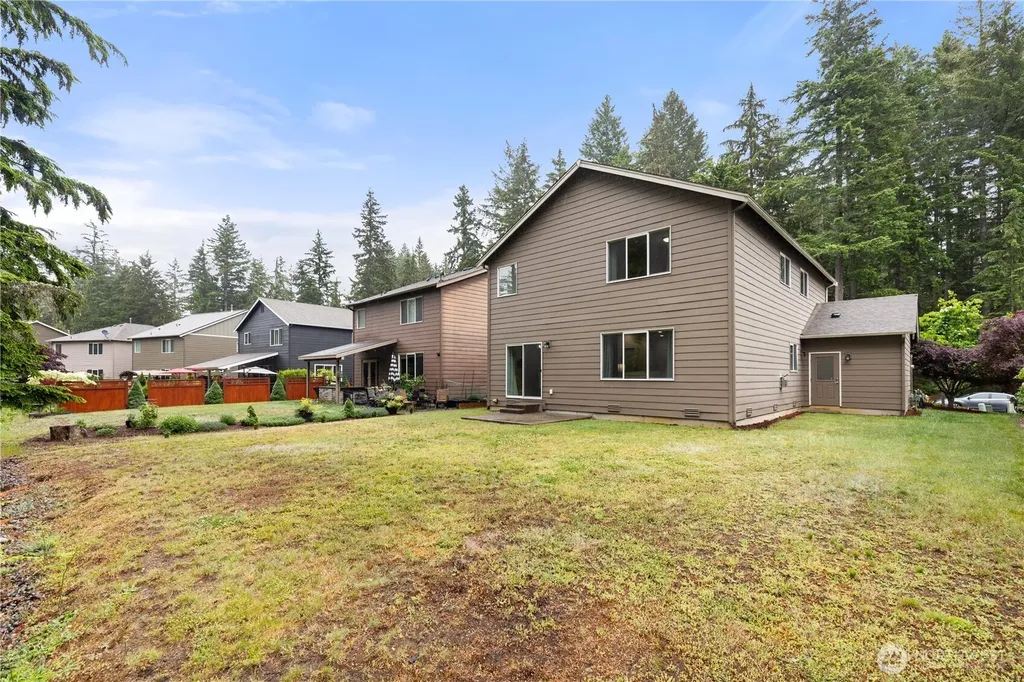 4882 SW Kenmore Court Port Orchard WA 98367