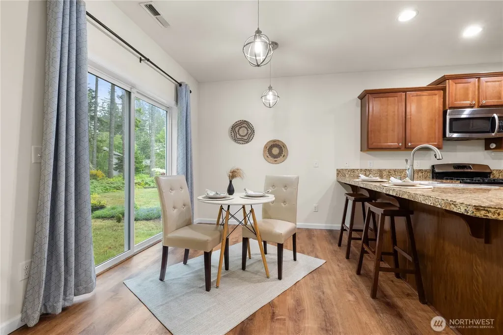 4882 SW Kenmore Court Port Orchard WA 98367