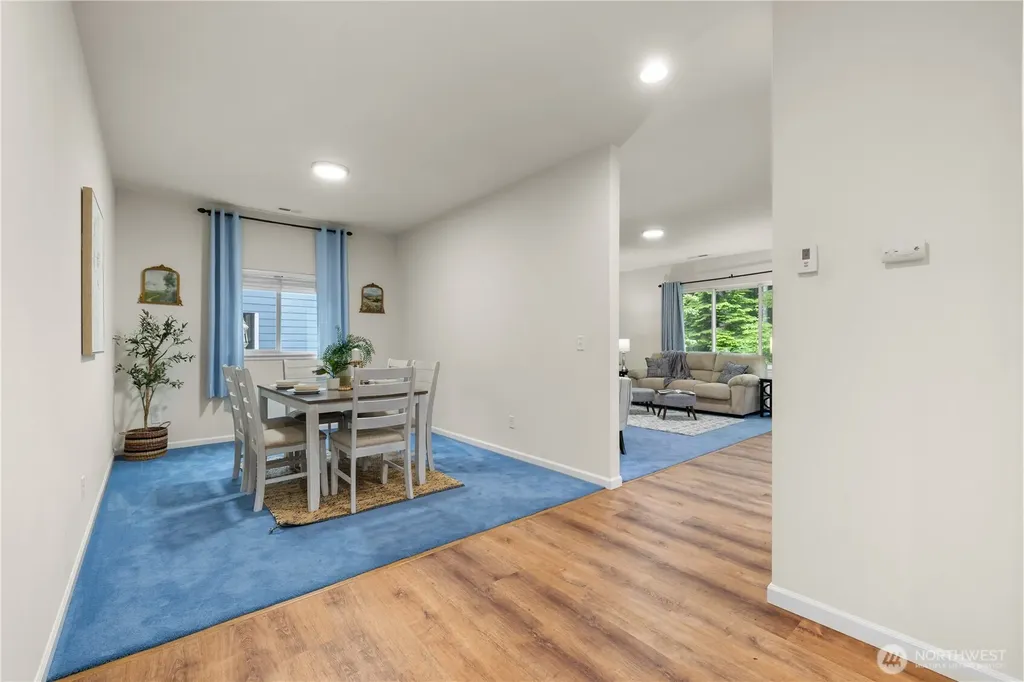 4882 SW Kenmore Court Port Orchard WA 98367