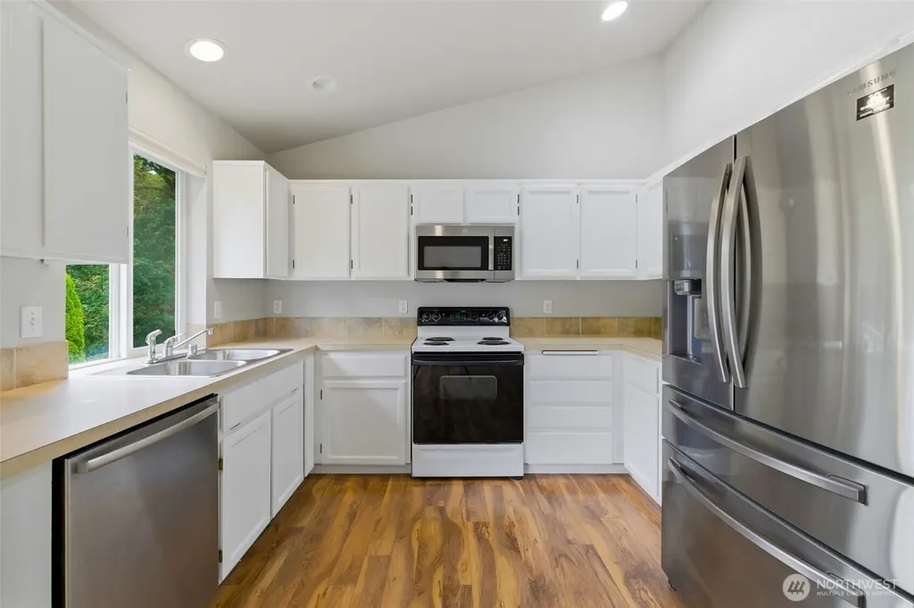 15025 105th Avenue SE Yelm WA 98597