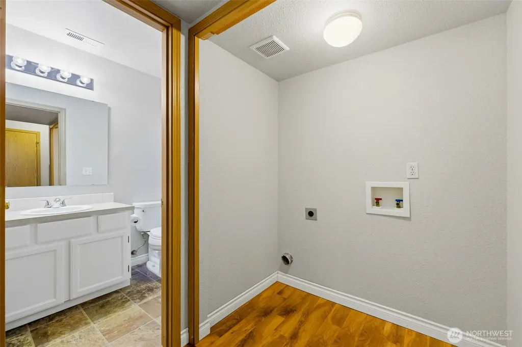 15025 105th Avenue SE Yelm WA 98597