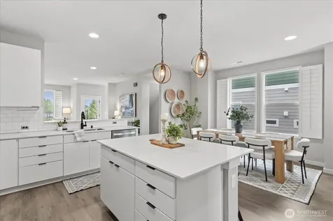 22505 70th Place W Mountlake Terrace WA 98043