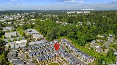 22505 70th Place W Mountlake Terrace WA 98043