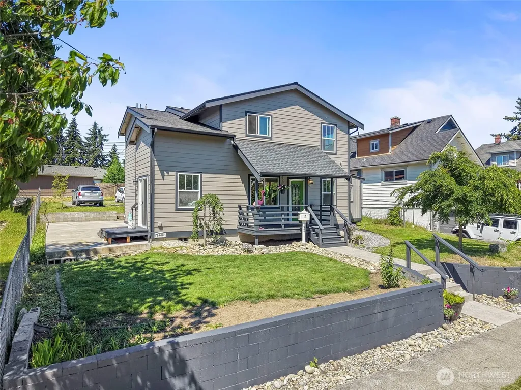1948 S Hosmer Street Tacoma WA 98405