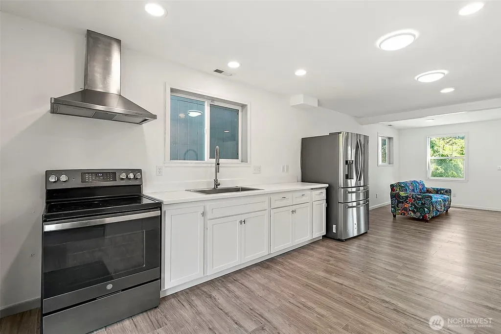 1948 S Hosmer Street Tacoma WA 98405