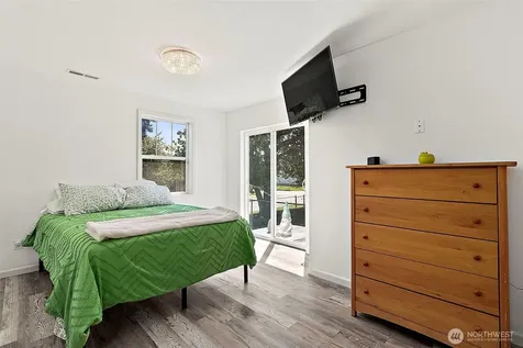 1948 S Hosmer Street Tacoma WA 98405
