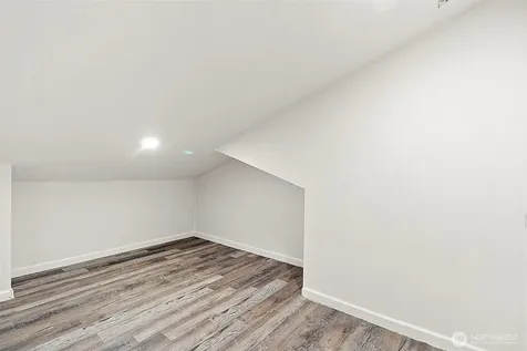 1948 S Hosmer Street Tacoma WA 98405