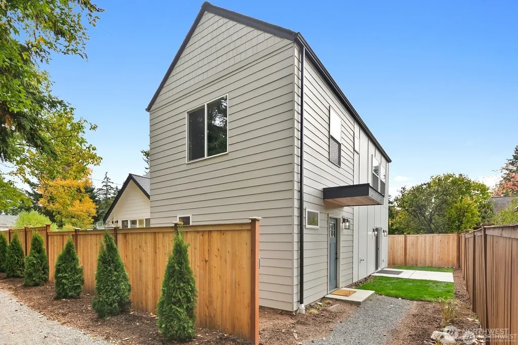 13007 1st Avenue NE Seattle WA 98125