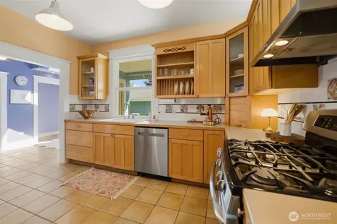 3112 N 20th Street Tacoma WA 98406