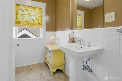 3112 N 20th Street Tacoma WA 98406