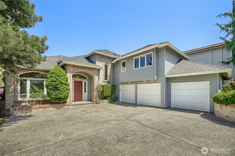 15810 SE 45th Place Bellevue WA 98006