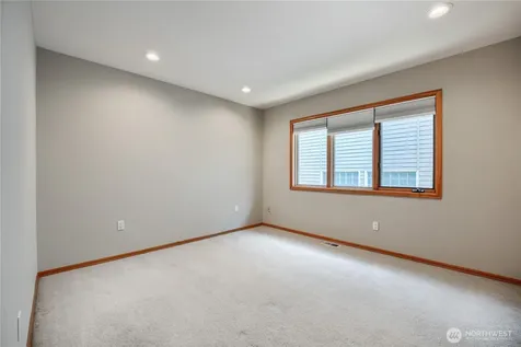 15810 SE 45th Place Bellevue WA 98006