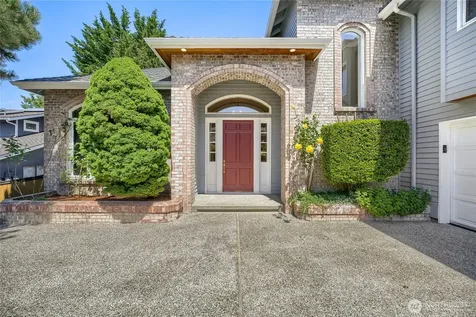 15810 SE 45th Place Bellevue WA 98006