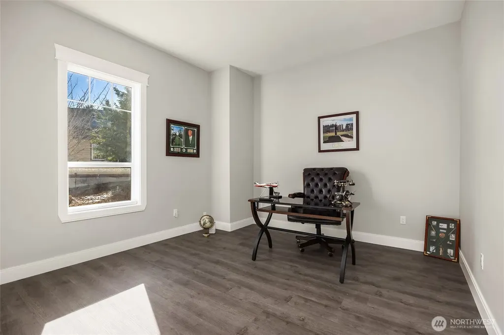 22822 Tranquility Place NE Kingston WA 98346