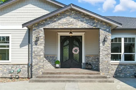 22822 Tranquility Place NE Kingston WA 98346