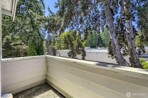 9519 8th Avenue NW Seattle WA 98117