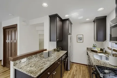 9519 8th Avenue NW Seattle WA 98117
