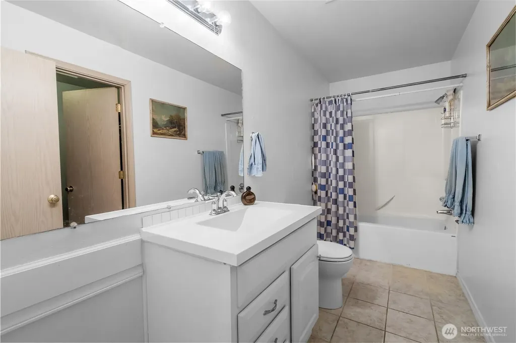 6937 Jericho Ln SW Olympia WA 98512