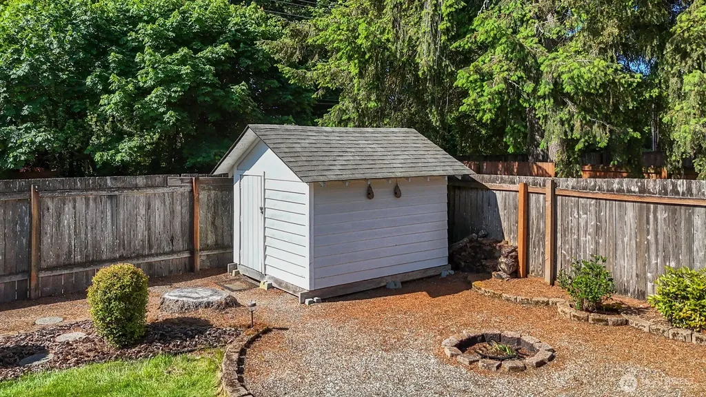 6937 Jericho Ln SW Olympia WA 98512