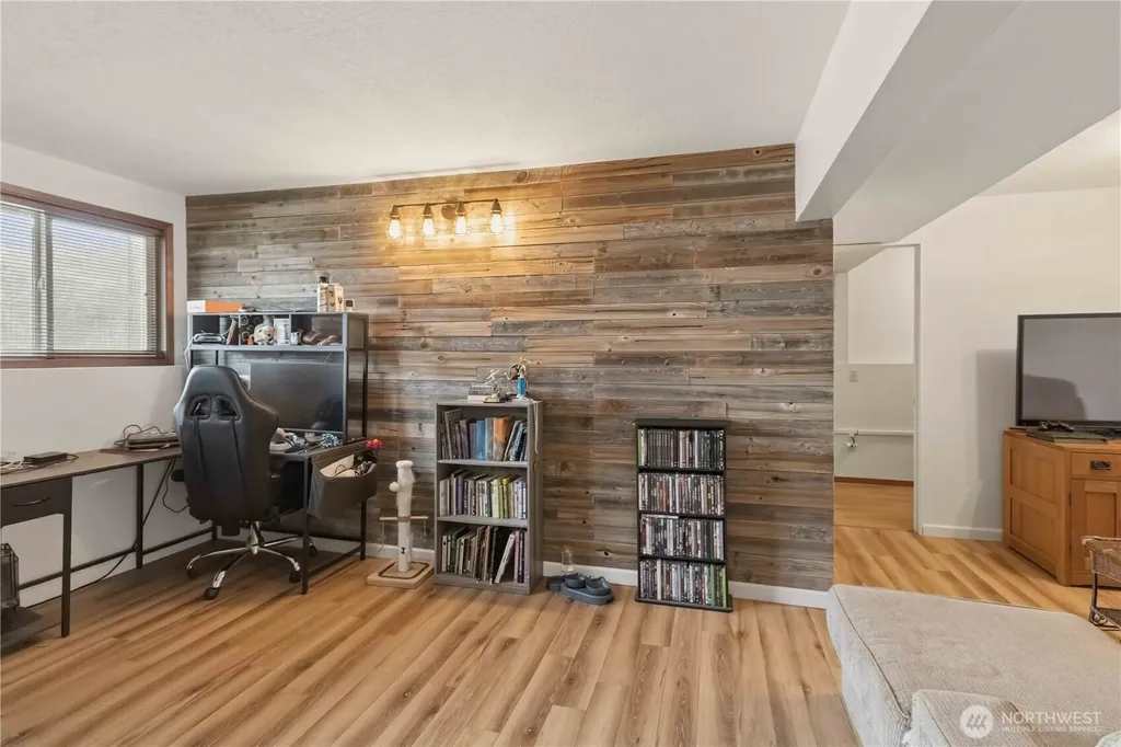 209 Curtis Drive Longview WA 98632