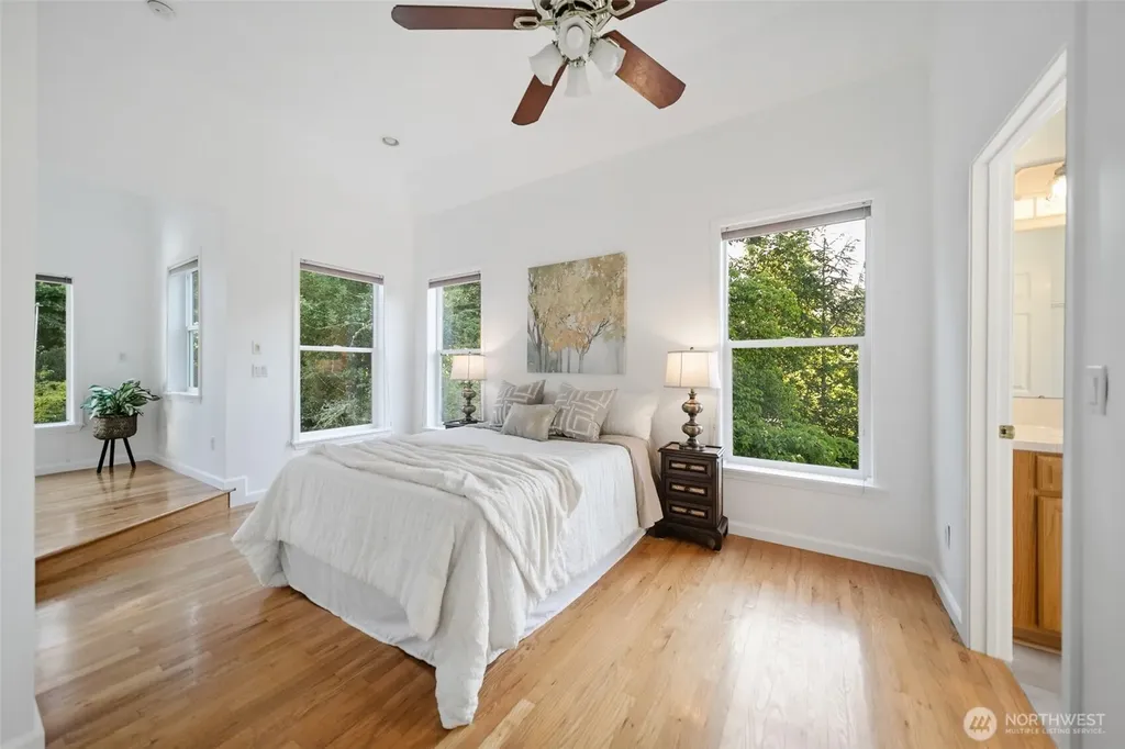 5663 SE Forest Haven Lane Port Orchard WA 98366