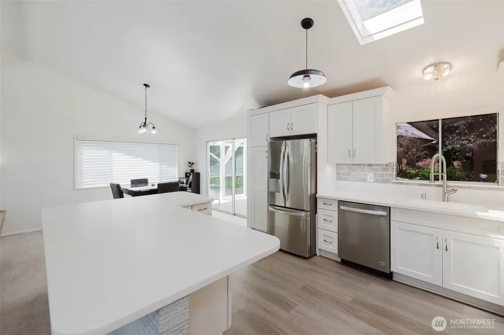 4958 NW Eldorado Boulevard Bremerton WA 98312