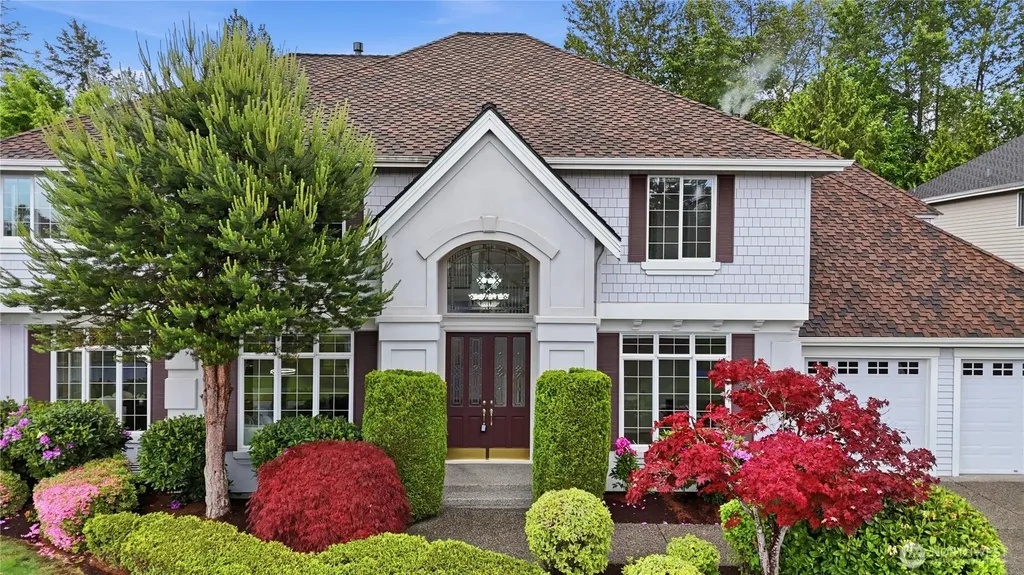 804 197th Ave SE Sammamish WA 98075