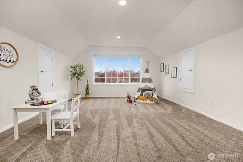 23 148th Place SW Lynnwood WA 98087