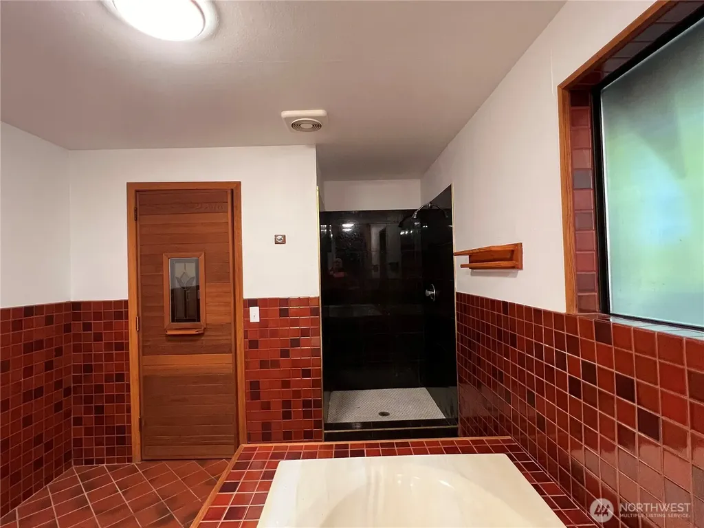 2265 NE 177 Street Shoreline WA 98155