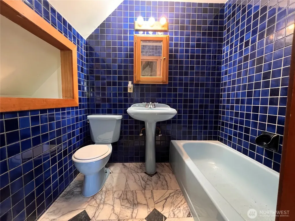 2265 NE 177 Street Shoreline WA 98155