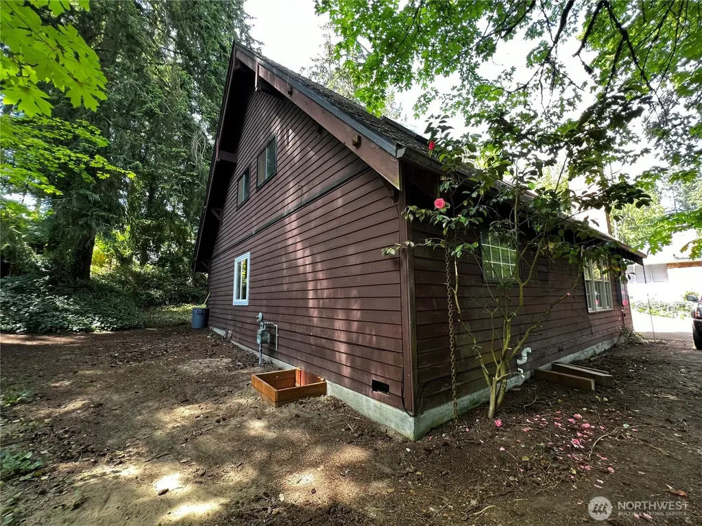 2265 NE 177 Street Shoreline WA 98155